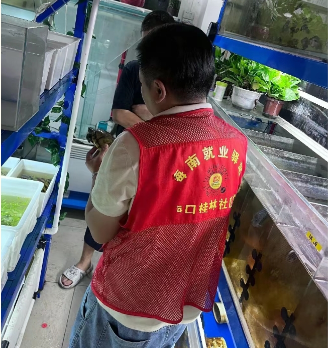 ?？诠鹆稚鐓^(qū)就業(yè)驛站 助力小微企業(yè)破局發(fā)展